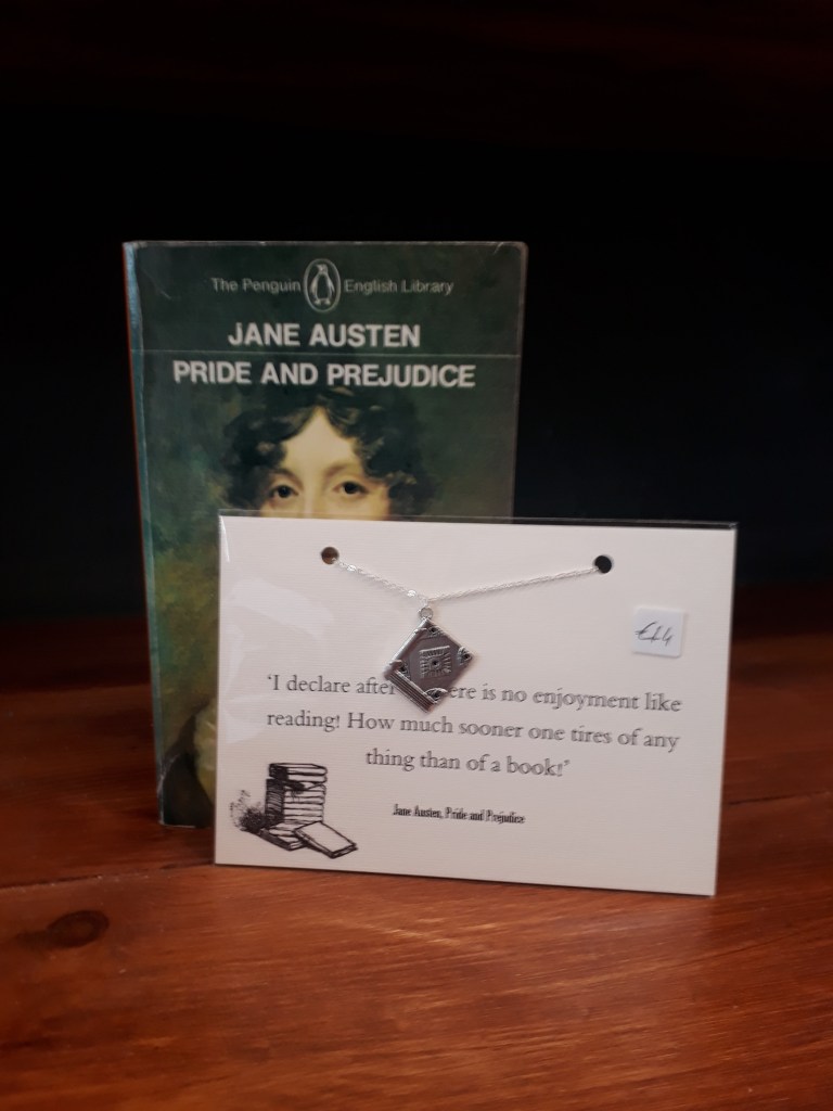 Jane Austen book necklace. Silver plated chain silver coloured charm 14 euro
